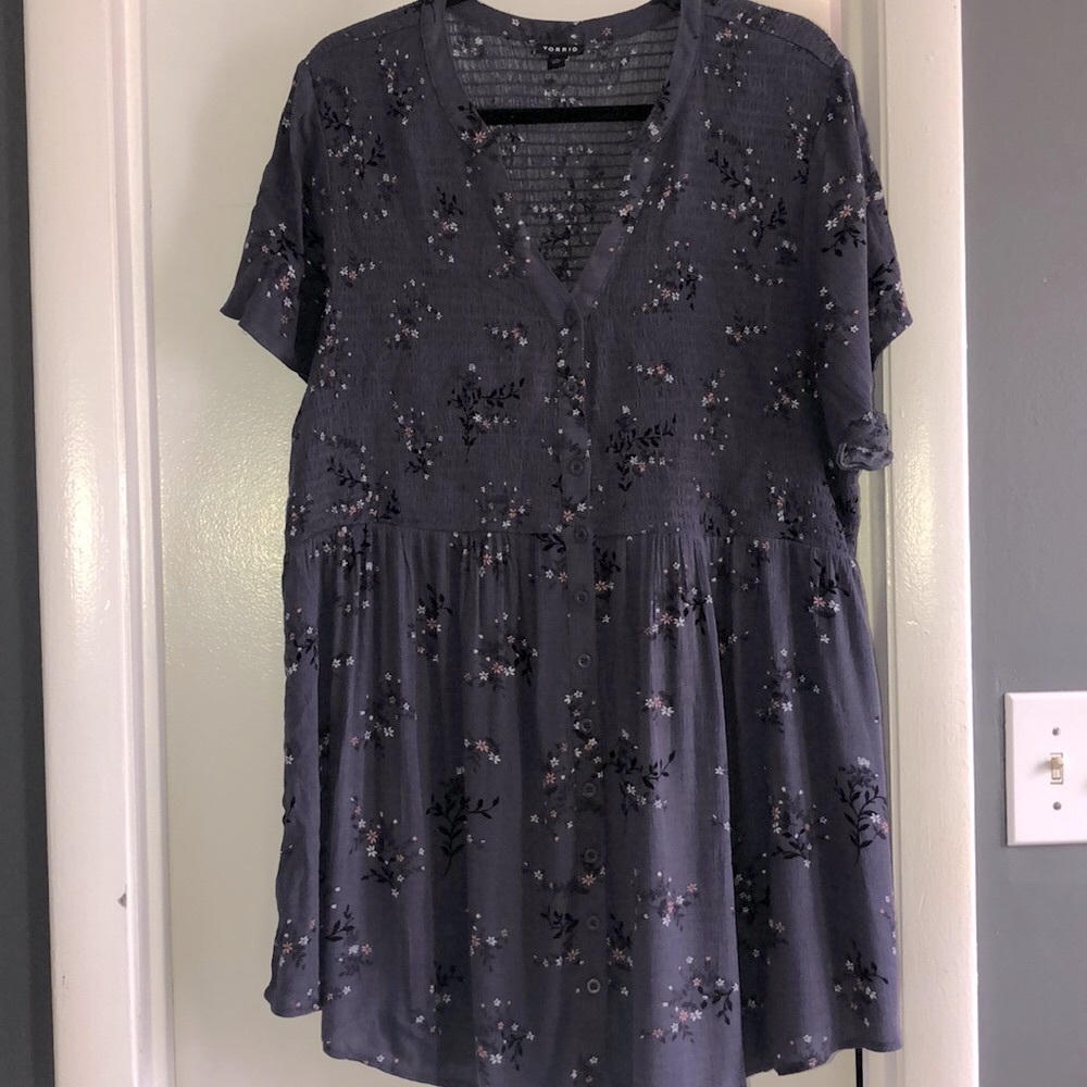 Gray Purple Flowered Top